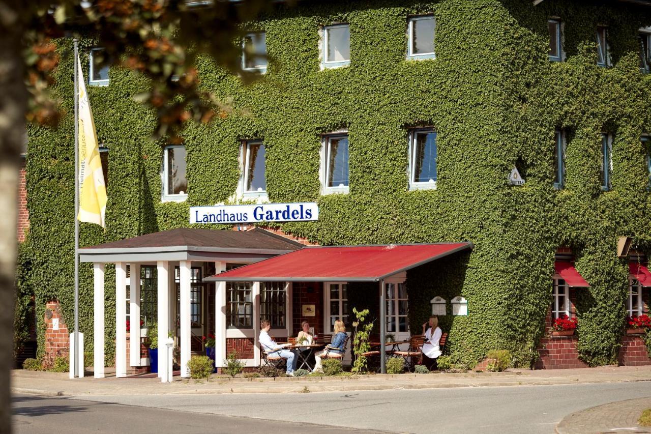 Der Kleine Hans - Gardels Basics Sankt Michaelisdonn ภายนอก รูปภาพ